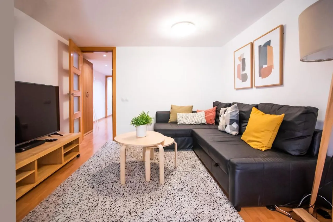 E3Val1048 - Newly Decorated Flat Closed To The Cent バルセロナ スペイン